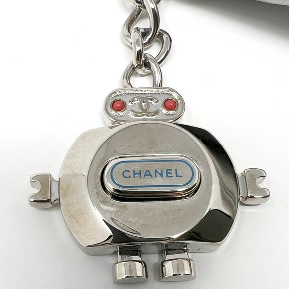 Chanel Silver Keyboard Clutch 31 Rue Cambon Robot Bag Rare 2016–2017 - Picture 6 of 11